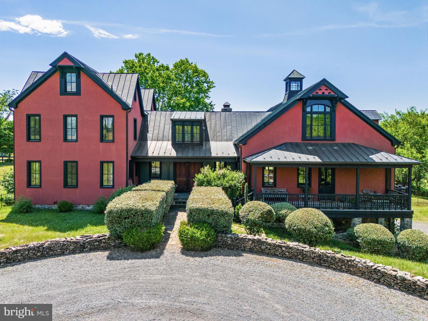 9425 BLACKPOND LN, DELAPLANE, Virginia 20144, 5 Bedrooms Bedrooms, ,5 BathroomsBathrooms,Residential,For sale,9425 BLACKPOND LN,VAFQ2015892 MLS # VAFQ2015892
