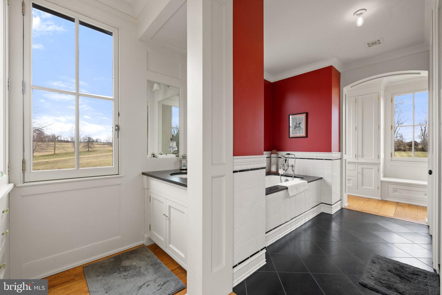 9425 BLACKPOND LN, DELAPLANE, Virginia 20144, 5 Bedrooms Bedrooms, ,5 BathroomsBathrooms,Residential,For sale,9425 BLACKPOND LN,VAFQ2015892 MLS # VAFQ2015892