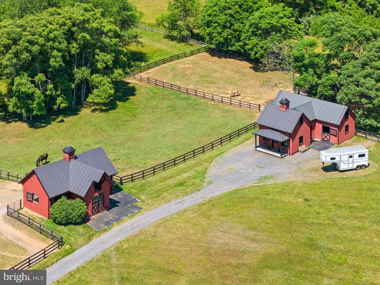 9425 BLACKPOND LN, DELAPLANE, Virginia 20144, 5 Bedrooms Bedrooms, ,5 BathroomsBathrooms,Residential,For sale,9425 BLACKPOND LN,VAFQ2015892 MLS # VAFQ2015892