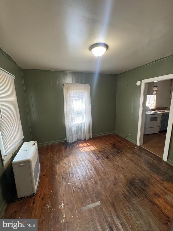 420 CHARLES ST, GORDONSVILLE, Virginia 22942, 2 Bedrooms Bedrooms, ,1 BathroomBathrooms,Residential,420 CHARLES ST,VAOR2009650 MLS # VAOR2009650
