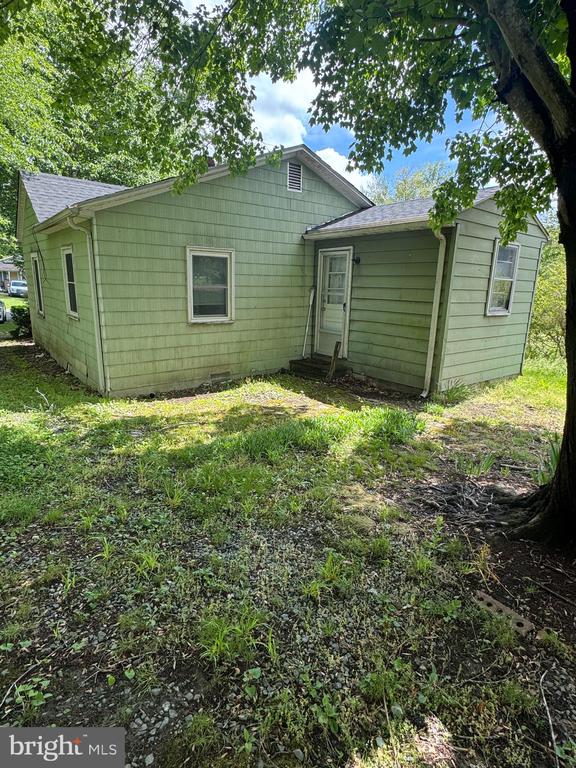 420 CHARLES ST, GORDONSVILLE, Virginia 22942, 2 Bedrooms Bedrooms, ,1 BathroomBathrooms,Residential,420 CHARLES ST,VAOR2009650 MLS # VAOR2009650