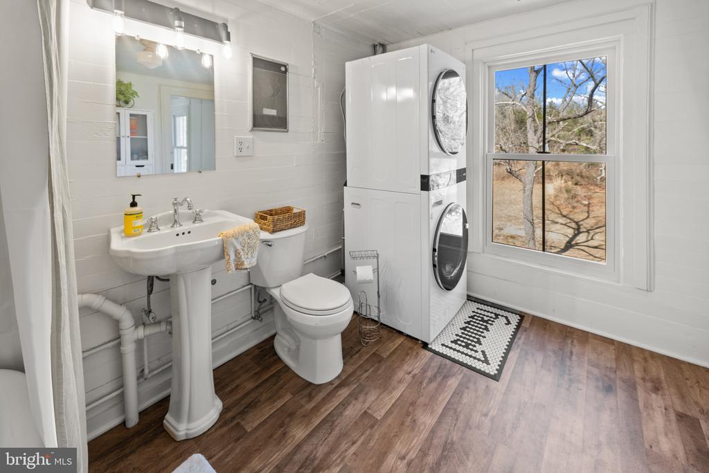 3947 HEBRON VALLEY RD, MADISON, Virginia 22727, 3 Bedrooms Bedrooms, ,2 BathroomsBathrooms,Residential,3947 HEBRON VALLEY RD,VAMA2002224 MLS # VAMA2002224