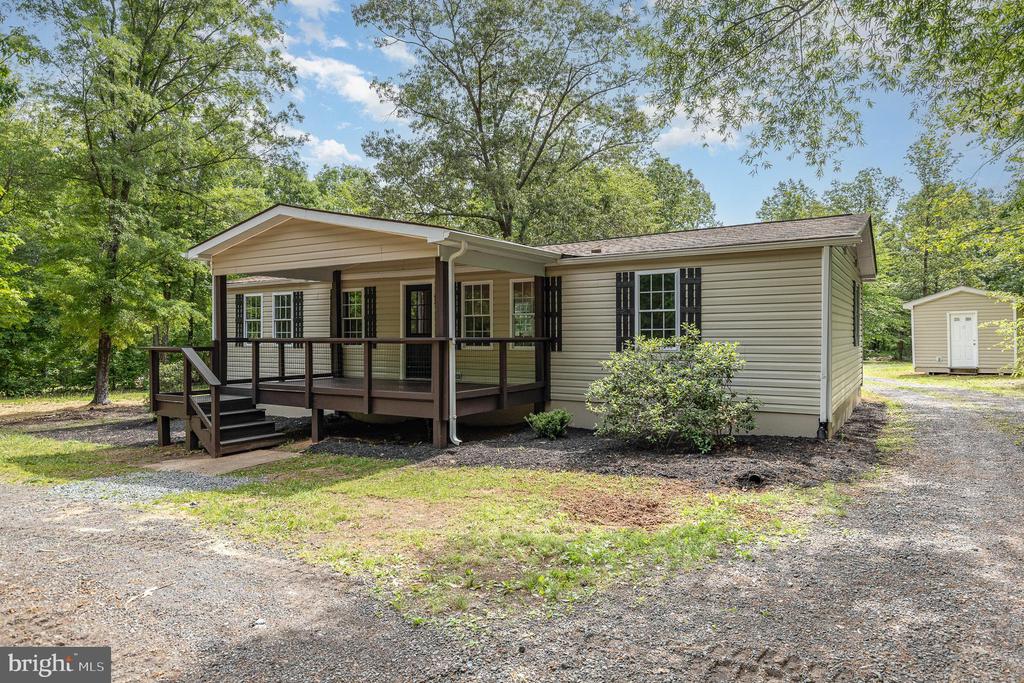 32202 WILDERNESS FARMS RD, LOCUST GROVE, Virginia 22508, 3 Bedrooms Bedrooms, ,2 BathroomsBathrooms,Residential,32202 WILDERNESS FARMS RD,VAOR2009656 MLS # VAOR2009656