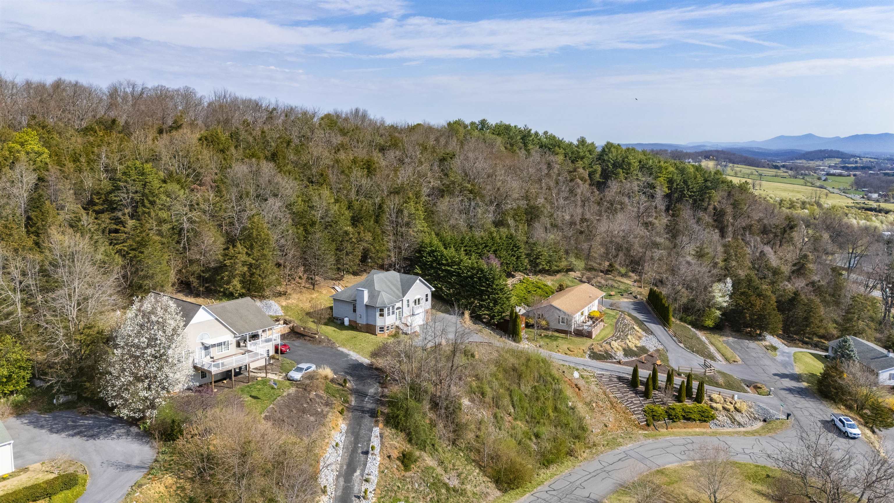 173 VALLEY VIEW AVE, MOUNT SIDNEY, Virginia 24467, 3 Bedrooms Bedrooms, ,3 BathroomsBathrooms,Residential,173 VALLEY VIEW AVE,662493 MLS # 662493