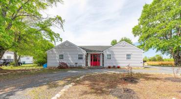 654 BYBEE RD, LOUISA, Virginia 23093, 4 Bedrooms Bedrooms, ,3 BathroomsBathrooms,Residential,654 BYBEE RD,664099 MLS # 664099