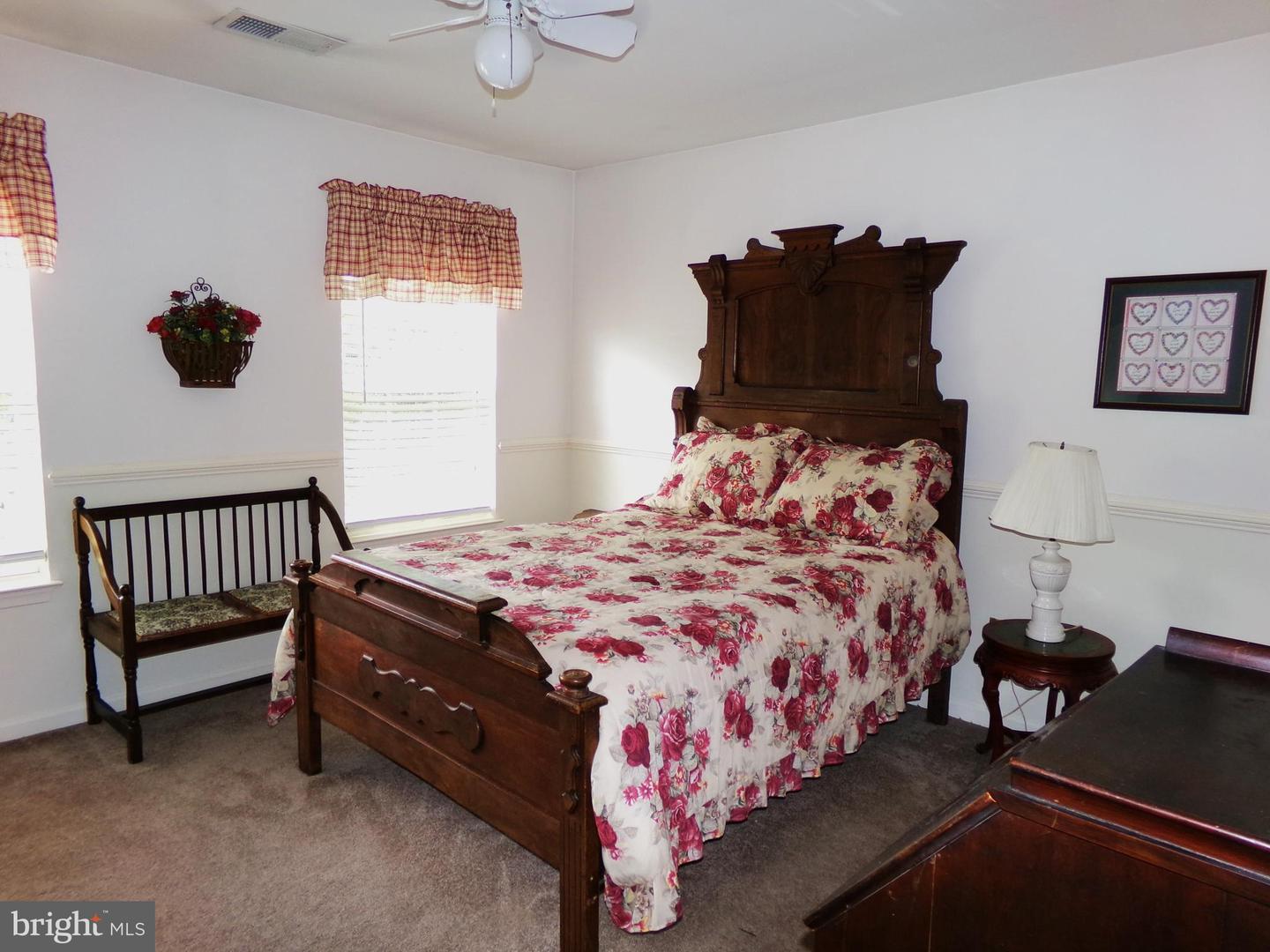 8732 VANORE PL, MANASSAS, Virginia 20110, 4 Bedrooms Bedrooms, 12 Rooms Rooms,3 BathroomsBathrooms,Residential,For sale,8732 VANORE PL,VAPW2090056 MLS # VAPW2090056