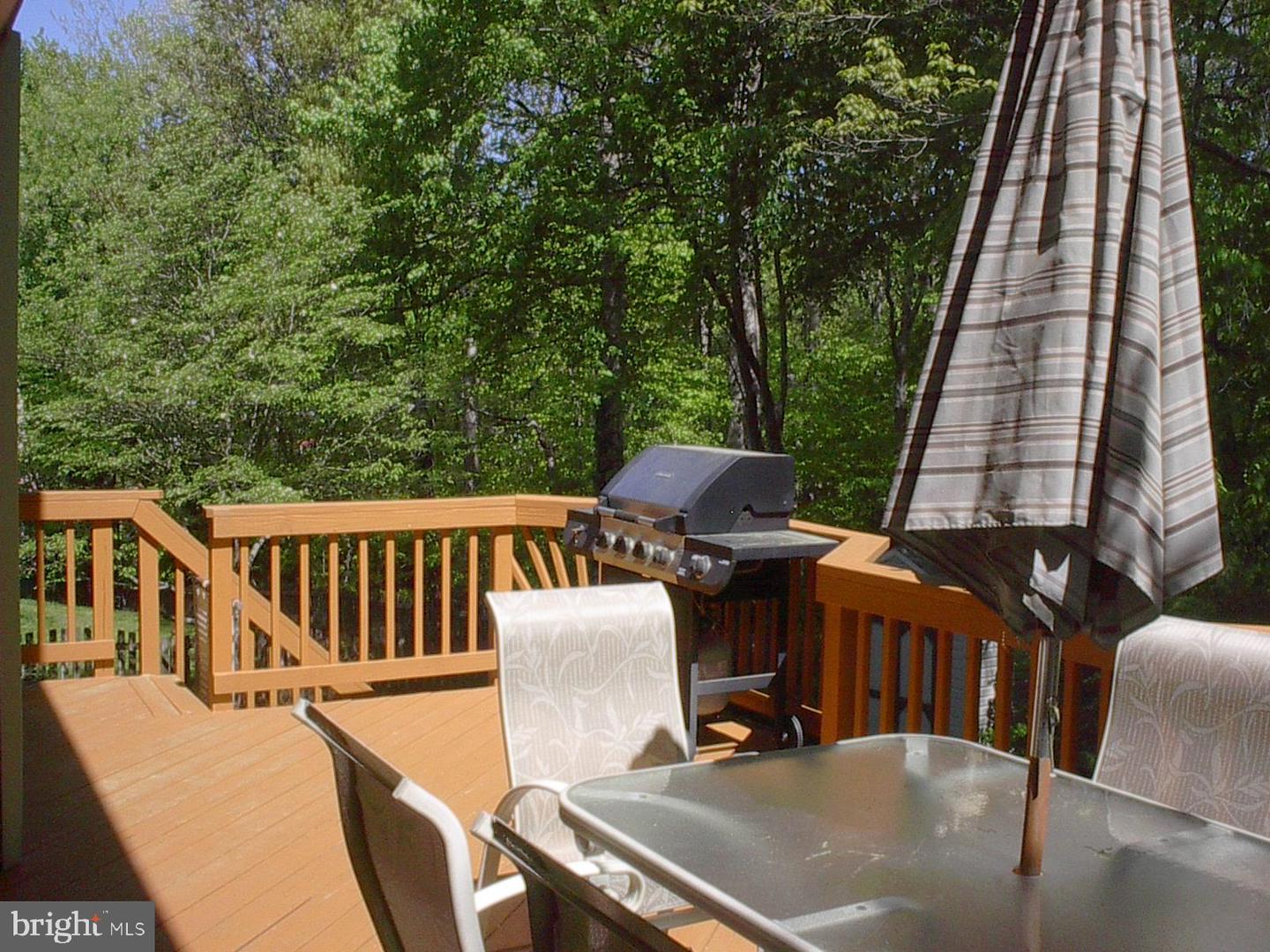 8732 VANORE PL, MANASSAS, Virginia 20110, 4 Bedrooms Bedrooms, 12 Rooms Rooms,3 BathroomsBathrooms,Residential,For sale,8732 VANORE PL,VAPW2090056 MLS # VAPW2090056