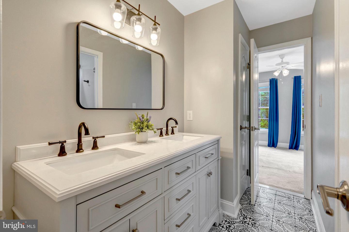 21349 CLAPPERTOWN DR, ASHBURN, Virginia 20147, 4 Bedrooms Bedrooms, ,4 BathroomsBathrooms,Residential,For sale,21349 CLAPPERTOWN DR,VALO2092154 MLS # VALO2092154