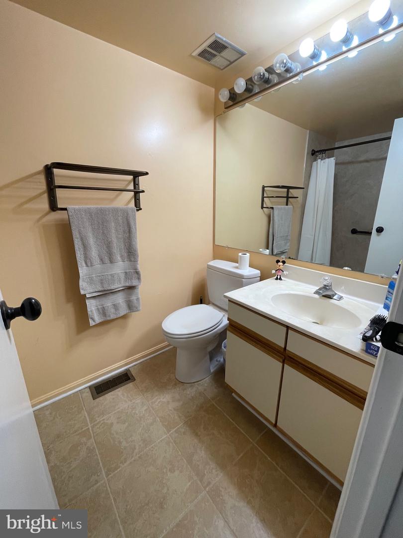 7552 EMERALD DR, MANASSAS, Virginia 20109, 3 Bedrooms Bedrooms, ,3 BathroomsBathrooms,Residential,For sale,7552 EMERALD DR,VAPW2090620 MLS # VAPW2090620