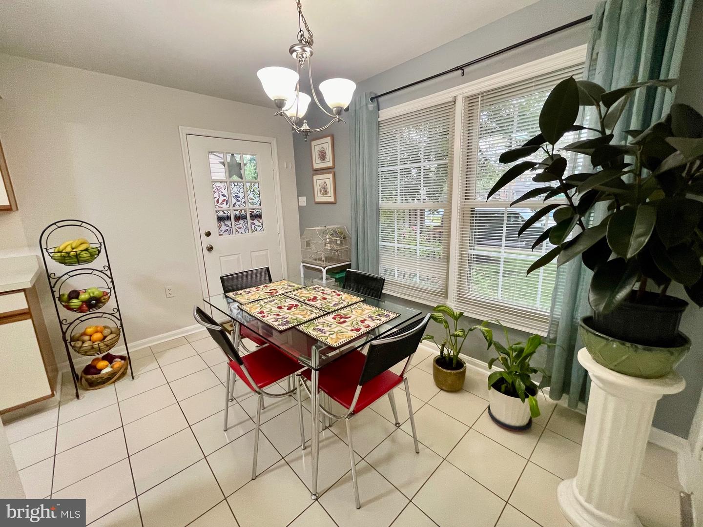 7552 EMERALD DR, MANASSAS, Virginia 20109, 3 Bedrooms Bedrooms, ,3 BathroomsBathrooms,Residential,For sale,7552 EMERALD DR,VAPW2090620 MLS # VAPW2090620