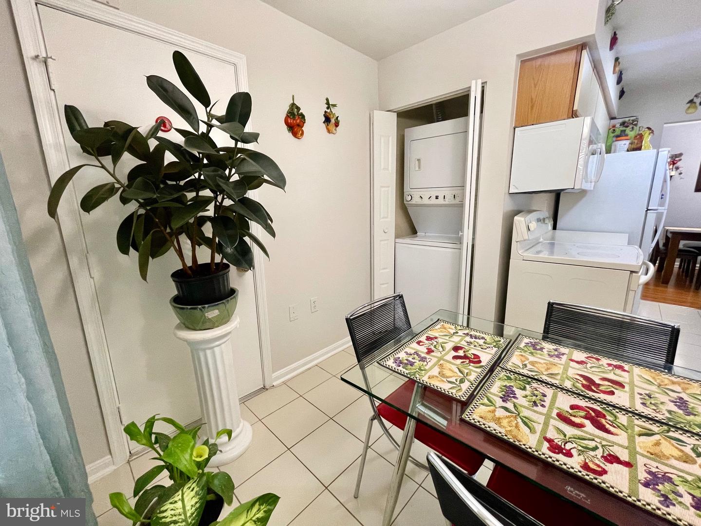 7552 EMERALD DR, MANASSAS, Virginia 20109, 3 Bedrooms Bedrooms, ,3 BathroomsBathrooms,Residential,For sale,7552 EMERALD DR,VAPW2090620 MLS # VAPW2090620