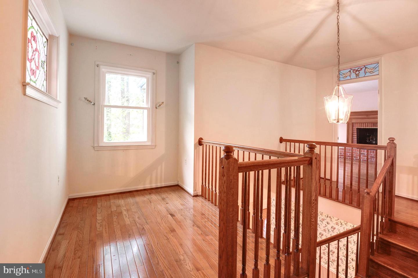 6814 BRADDOCK RD, ANNANDALE, Virginia 22003, 3 Bedrooms Bedrooms, ,3 BathroomsBathrooms,Residential,For sale,6814 BRADDOCK RD,VAFX2229952 MLS # VAFX2229952