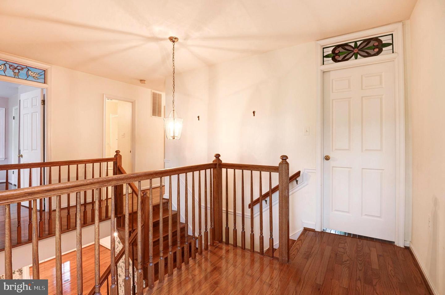 6814 BRADDOCK RD, ANNANDALE, Virginia 22003, 3 Bedrooms Bedrooms, ,3 BathroomsBathrooms,Residential,For sale,6814 BRADDOCK RD,VAFX2229952 MLS # VAFX2229952