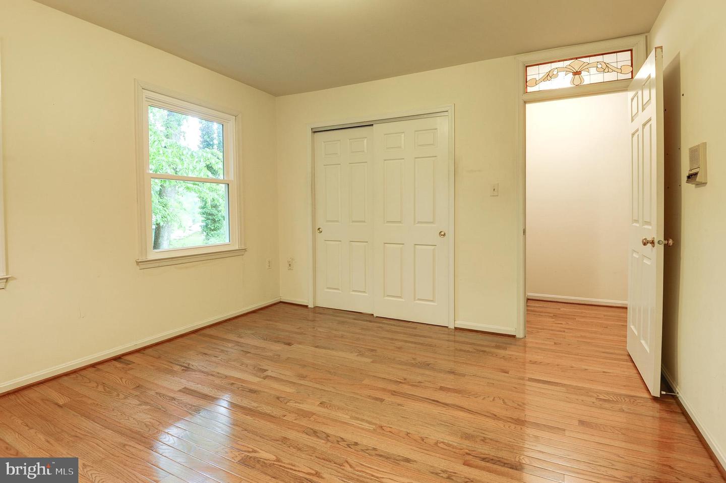 6814 BRADDOCK RD, ANNANDALE, Virginia 22003, 3 Bedrooms Bedrooms, ,3 BathroomsBathrooms,Residential,For sale,6814 BRADDOCK RD,VAFX2229952 MLS # VAFX2229952