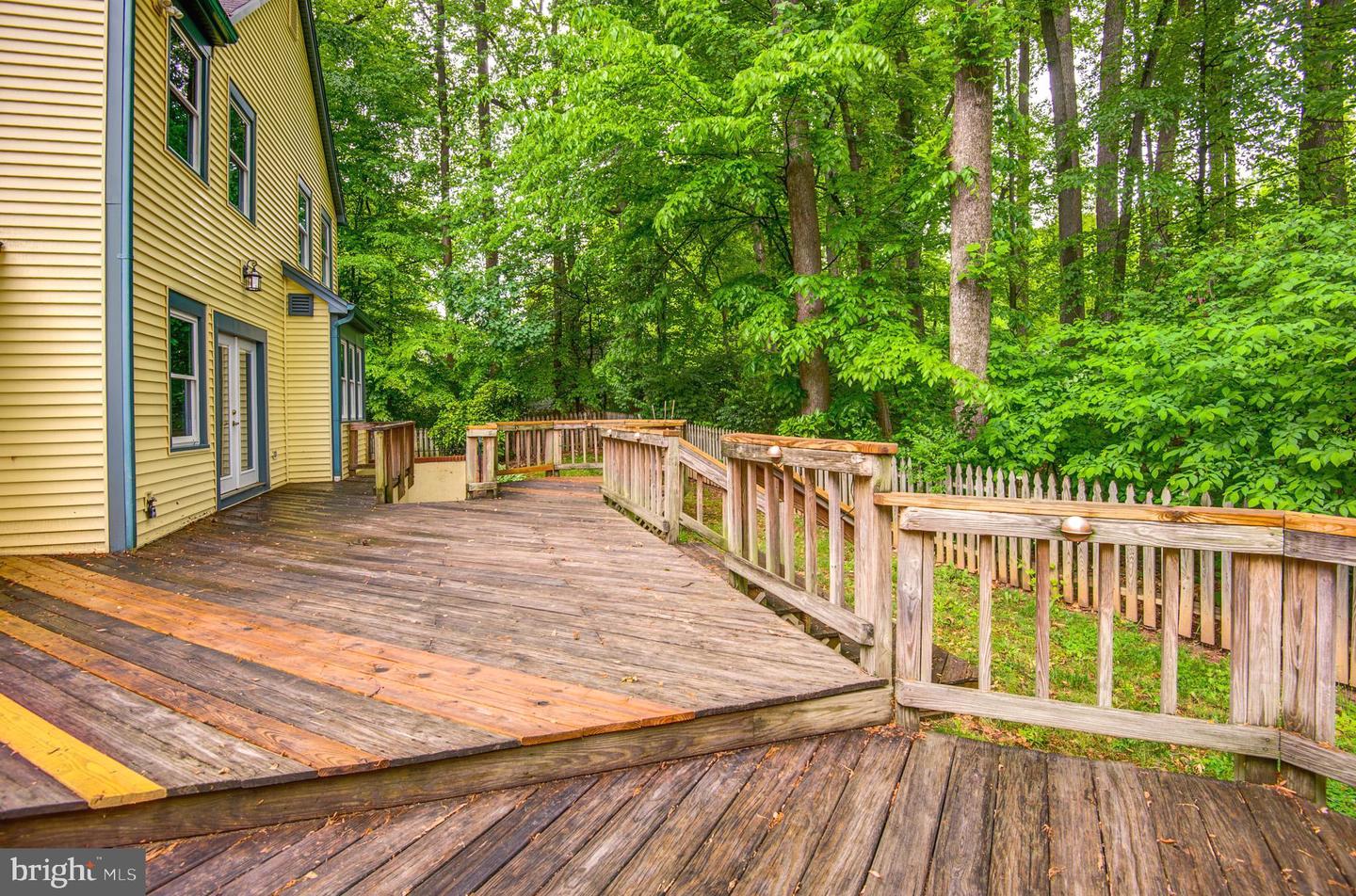 6814 BRADDOCK RD, ANNANDALE, Virginia 22003, 3 Bedrooms Bedrooms, ,3 BathroomsBathrooms,Residential,For sale,6814 BRADDOCK RD,VAFX2229952 MLS # VAFX2229952