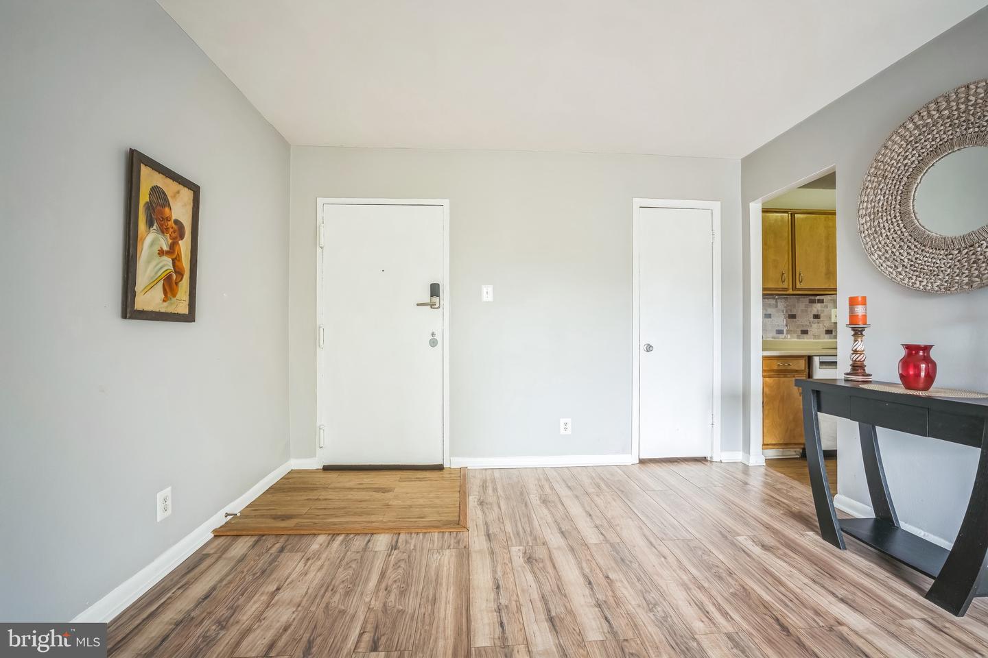 6220 EDSALL RD #302, ALEXANDRIA, Virginia 22312, 2 Bedrooms Bedrooms, ,2 BathroomsBathrooms,Residential,For sale,6220 EDSALL RD #302,VAAX2043446 MLS # VAAX2043446