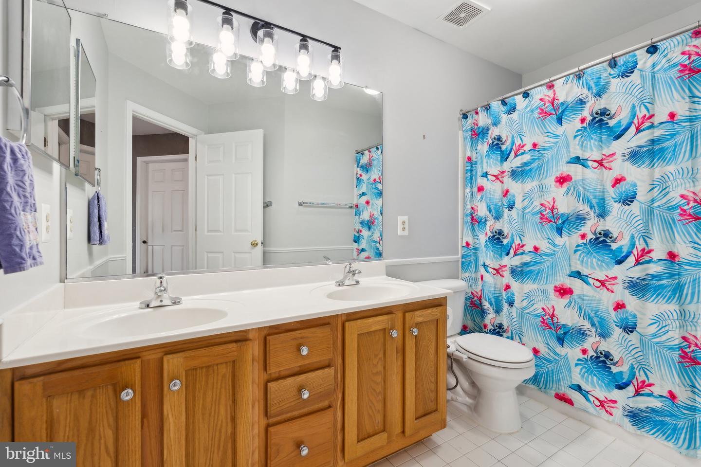 13860 BRIDLEWOOD DR, GAINESVILLE, Virginia 20155, 4 Bedrooms Bedrooms, ,3 BathroomsBathrooms,Residential,For sale,13860 BRIDLEWOOD DR,VAPW2090866 MLS # VAPW2090866