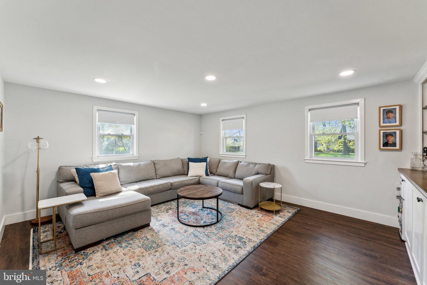 7919 ROSWELL DR, FALLS CHURCH, Virginia 22043, 3 Bedrooms Bedrooms, ,2 BathroomsBathrooms,Residential,For sale,7919 ROSWELL DR,VAFX2232006 MLS # VAFX2232006