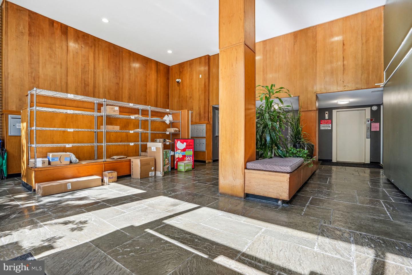 2030 N ADAMS ST #1004, ARLINGTON, Virginia 22201, 1 Bedroom Bedrooms, ,1 BathroomBathrooms,Residential,For sale,2030 N ADAMS ST #1004,VAAR2055304 MLS # VAAR2055304