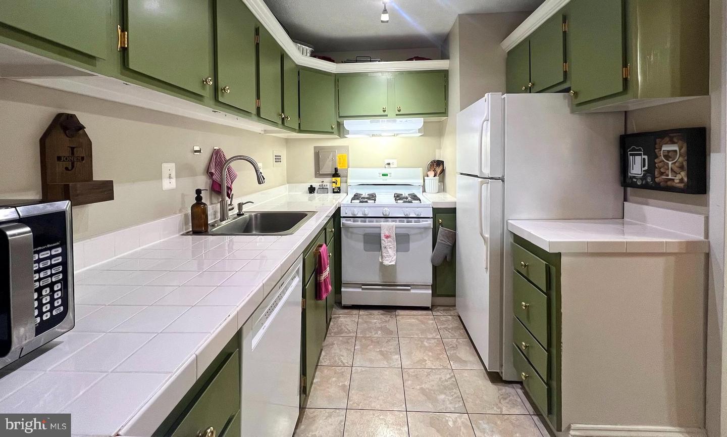 2030 N ADAMS ST #1004, ARLINGTON, Virginia 22201, 1 Bedroom Bedrooms, ,1 BathroomBathrooms,Residential,For sale,2030 N ADAMS ST #1004,VAAR2055304 MLS # VAAR2055304