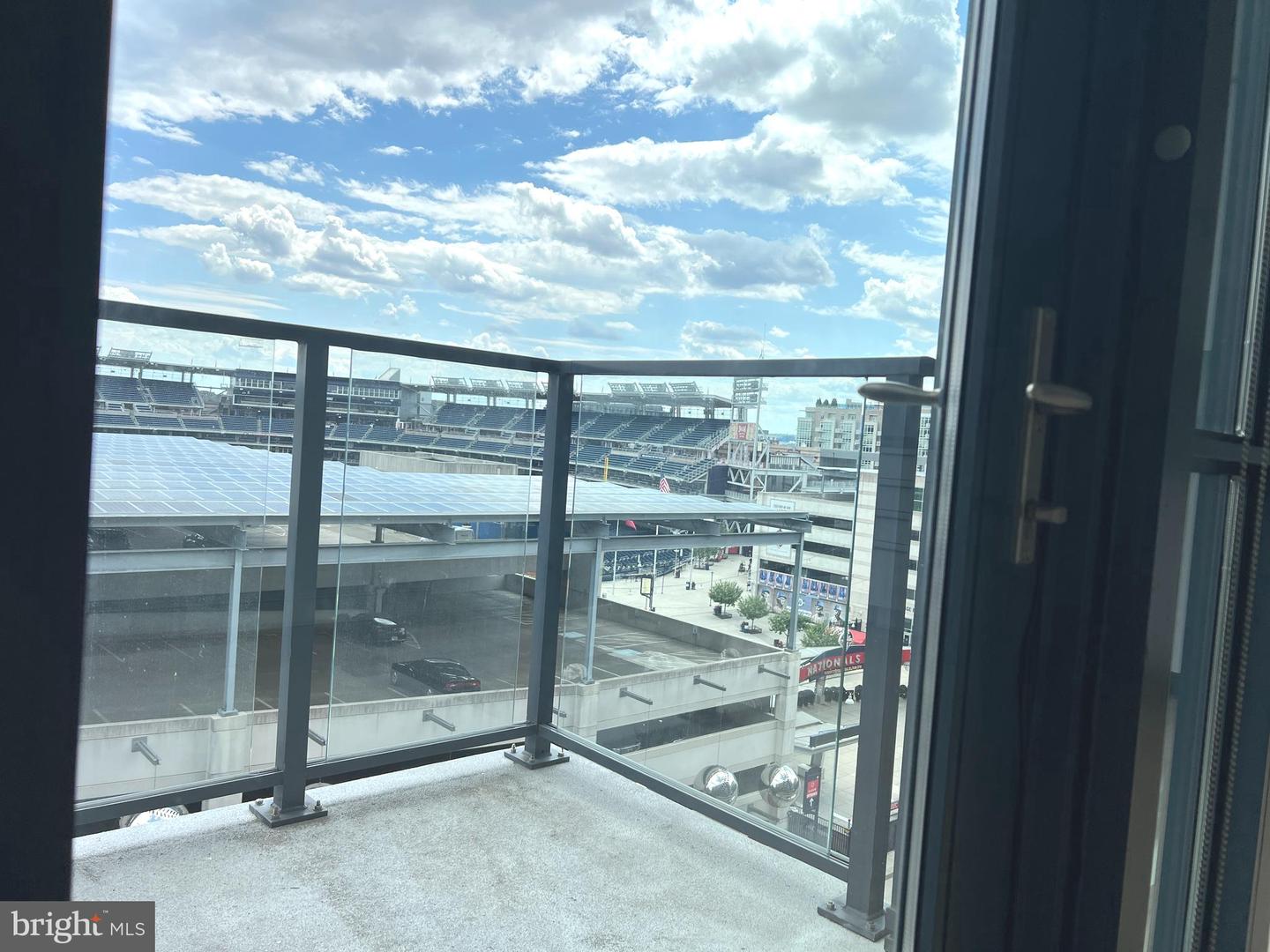 70 N ST SE #N811, WASHINGTON, District Of Columbia 20003, 1 Bedroom Bedrooms, ,1 BathroomBathrooms,Residential,For sale,70 N ST SE #N811,DCDC2193804 MLS # DCDC2193804