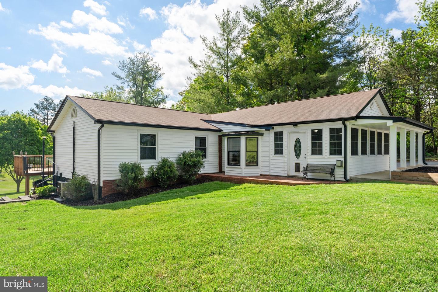 6613 BLACKWELL RD, WARRENTON, Virginia 20187, 3 Bedrooms Bedrooms, ,1 BathroomBathrooms,Residential,For sale,6613 BLACKWELL RD,VAFQ2016038 MLS # VAFQ2016038