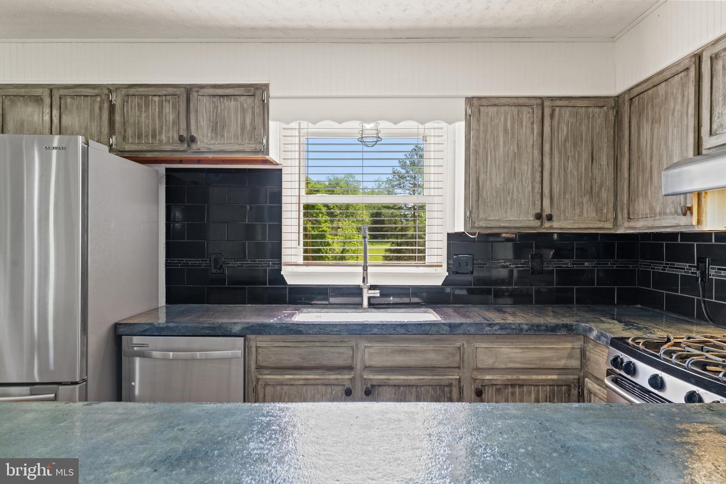 6613 BLACKWELL RD, WARRENTON, Virginia 20187, 3 Bedrooms Bedrooms, ,1 BathroomBathrooms,Residential,For sale,6613 BLACKWELL RD,VAFQ2016038 MLS # VAFQ2016038