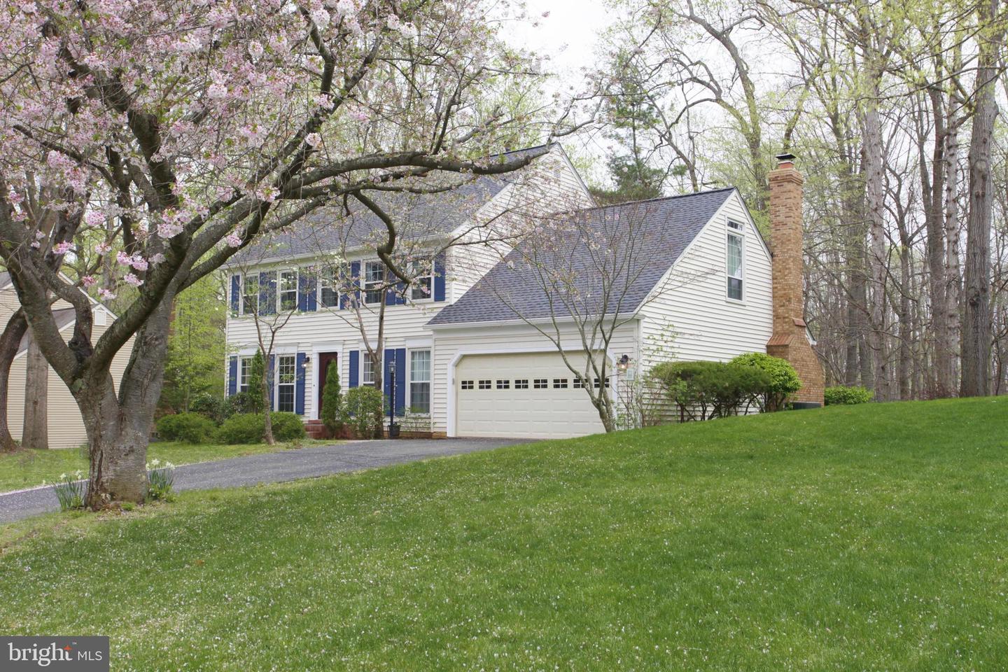 12161 DARNLEY RD, WOODBRIDGE, Virginia 22192, 4 Bedrooms Bedrooms, ,3 BathroomsBathrooms,Residential,For sale,12161 DARNLEY RD,VAPW2090776 MLS # VAPW2090776