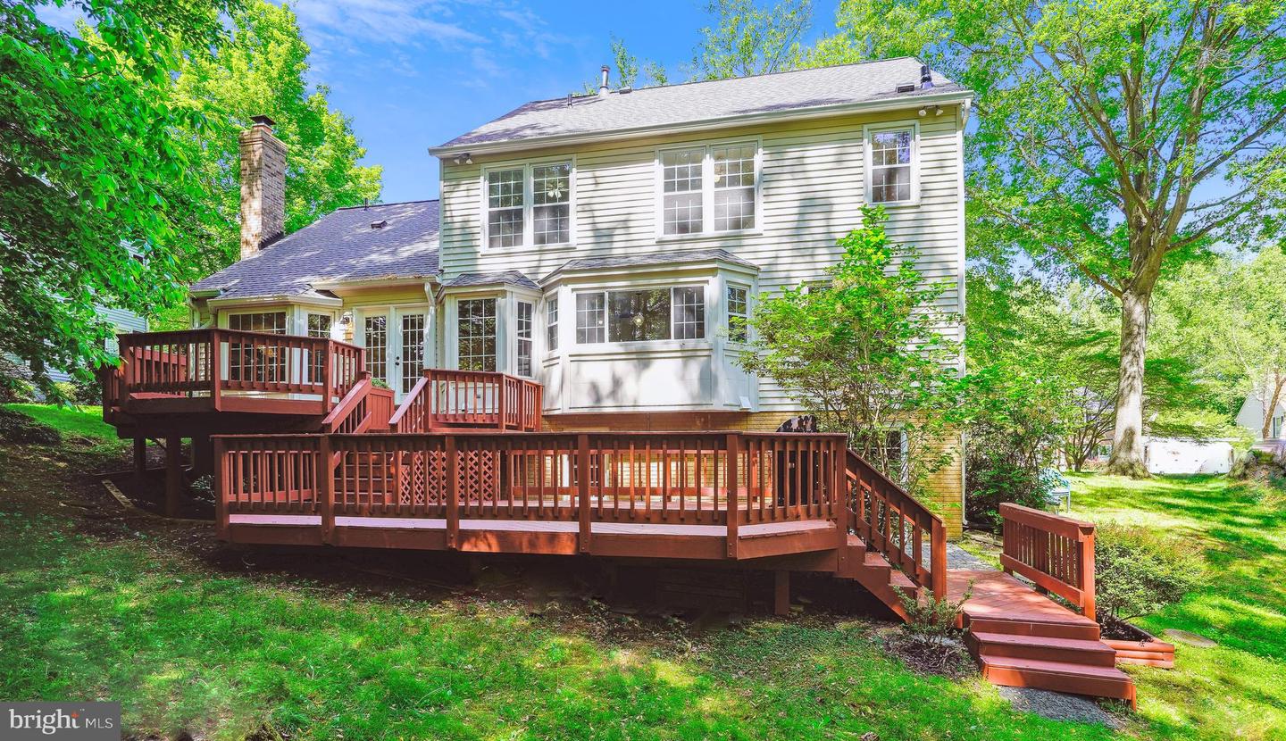 12161 DARNLEY RD, WOODBRIDGE, Virginia 22192, 4 Bedrooms Bedrooms, ,3 BathroomsBathrooms,Residential,For sale,12161 DARNLEY RD,VAPW2090776 MLS # VAPW2090776