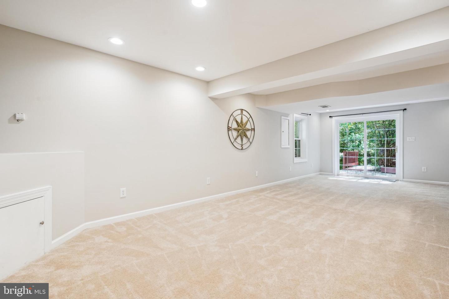 12161 DARNLEY RD, WOODBRIDGE, Virginia 22192, 4 Bedrooms Bedrooms, ,3 BathroomsBathrooms,Residential,For sale,12161 DARNLEY RD,VAPW2090776 MLS # VAPW2090776