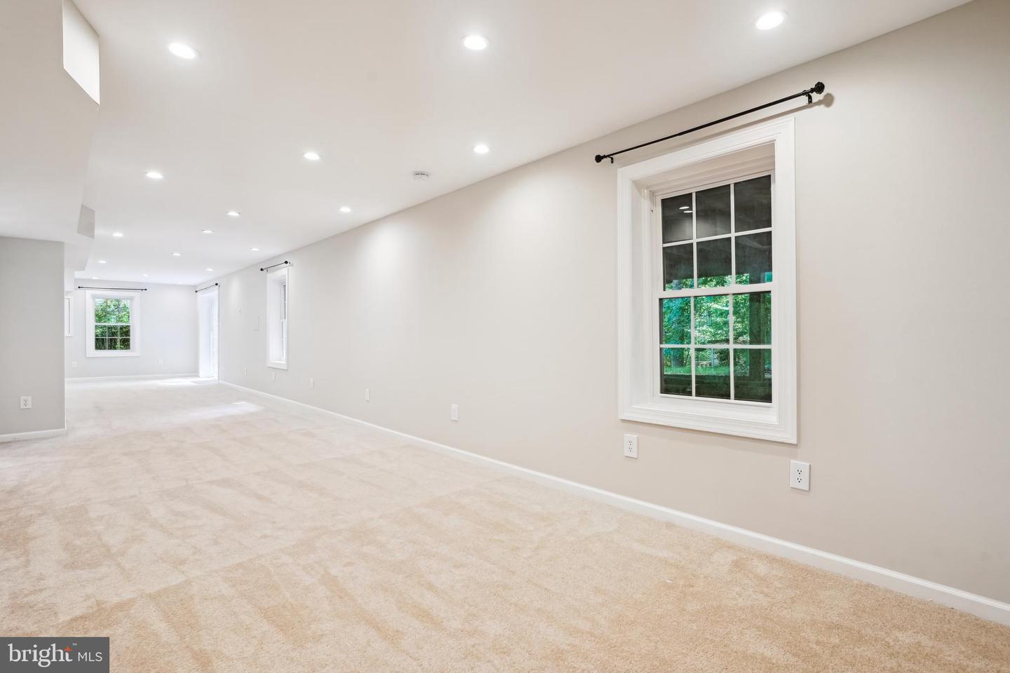 12161 DARNLEY RD, WOODBRIDGE, Virginia 22192, 4 Bedrooms Bedrooms, ,3 BathroomsBathrooms,Residential,For sale,12161 DARNLEY RD,VAPW2090776 MLS # VAPW2090776