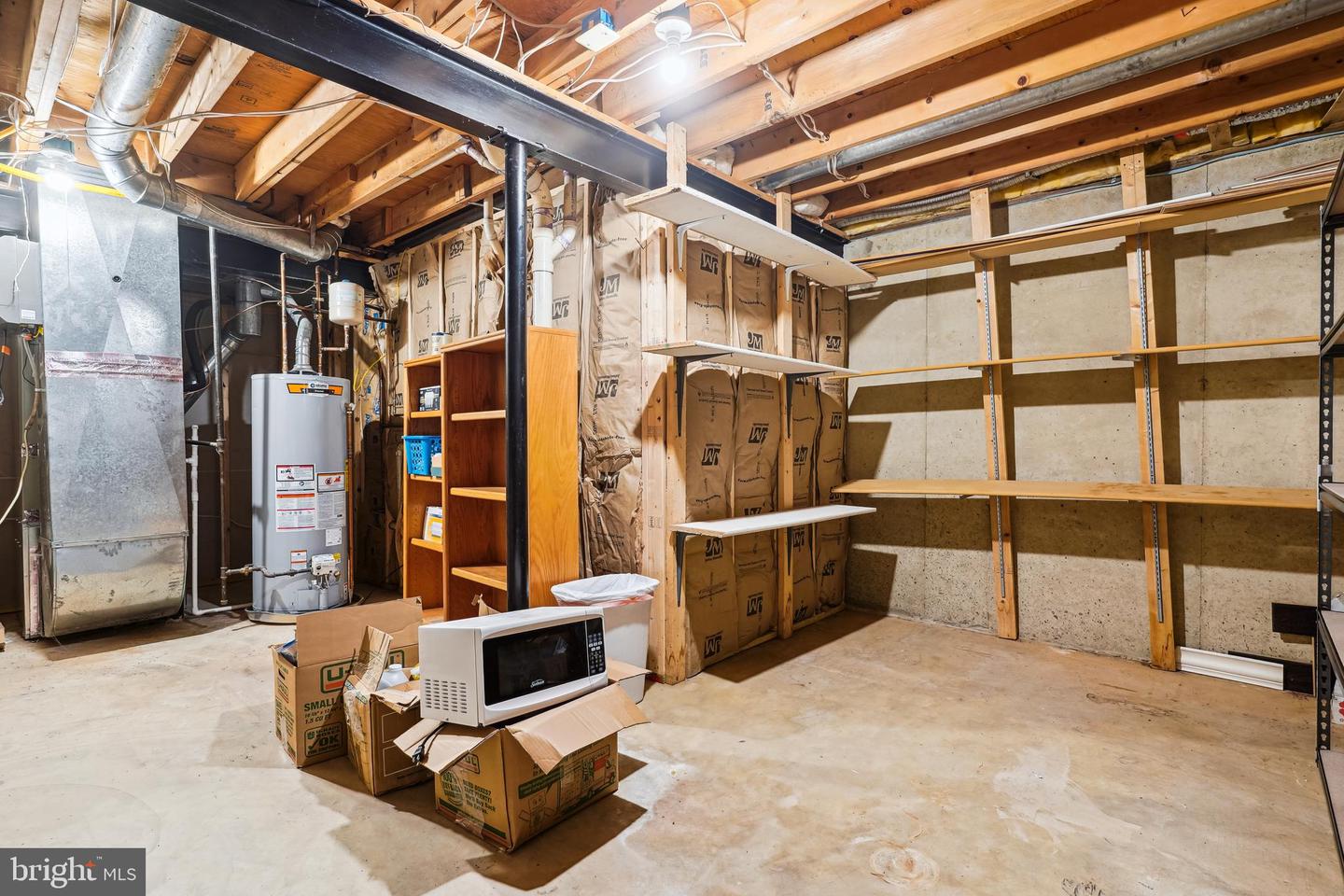 12161 DARNLEY RD, WOODBRIDGE, Virginia 22192, 4 Bedrooms Bedrooms, ,3 BathroomsBathrooms,Residential,For sale,12161 DARNLEY RD,VAPW2090776 MLS # VAPW2090776