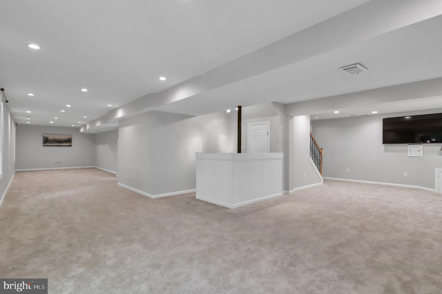 12161 DARNLEY RD, WOODBRIDGE, Virginia 22192, 4 Bedrooms Bedrooms, ,3 BathroomsBathrooms,Residential,For sale,12161 DARNLEY RD,VAPW2090776 MLS # VAPW2090776