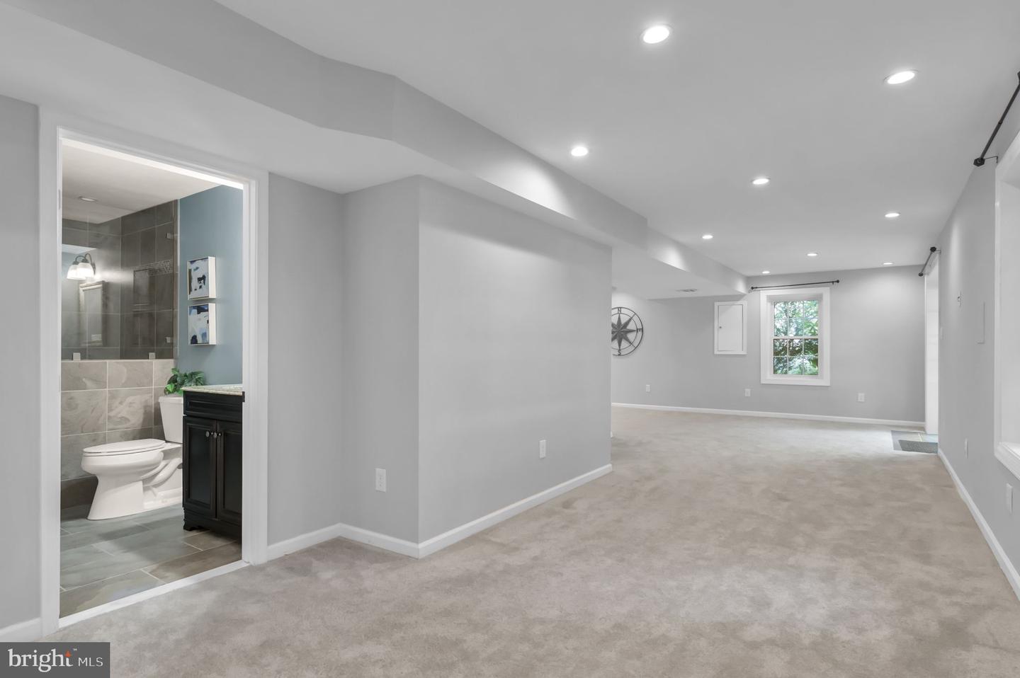 12161 DARNLEY RD, WOODBRIDGE, Virginia 22192, 4 Bedrooms Bedrooms, ,3 BathroomsBathrooms,Residential,For sale,12161 DARNLEY RD,VAPW2090776 MLS # VAPW2090776
