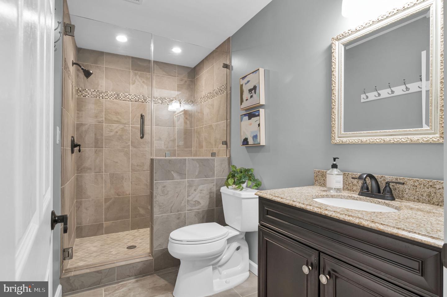 12161 DARNLEY RD, WOODBRIDGE, Virginia 22192, 4 Bedrooms Bedrooms, ,3 BathroomsBathrooms,Residential,For sale,12161 DARNLEY RD,VAPW2090776 MLS # VAPW2090776
