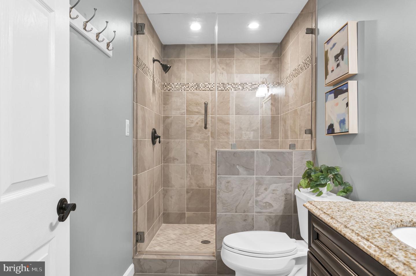 12161 DARNLEY RD, WOODBRIDGE, Virginia 22192, 4 Bedrooms Bedrooms, ,3 BathroomsBathrooms,Residential,For sale,12161 DARNLEY RD,VAPW2090776 MLS # VAPW2090776
