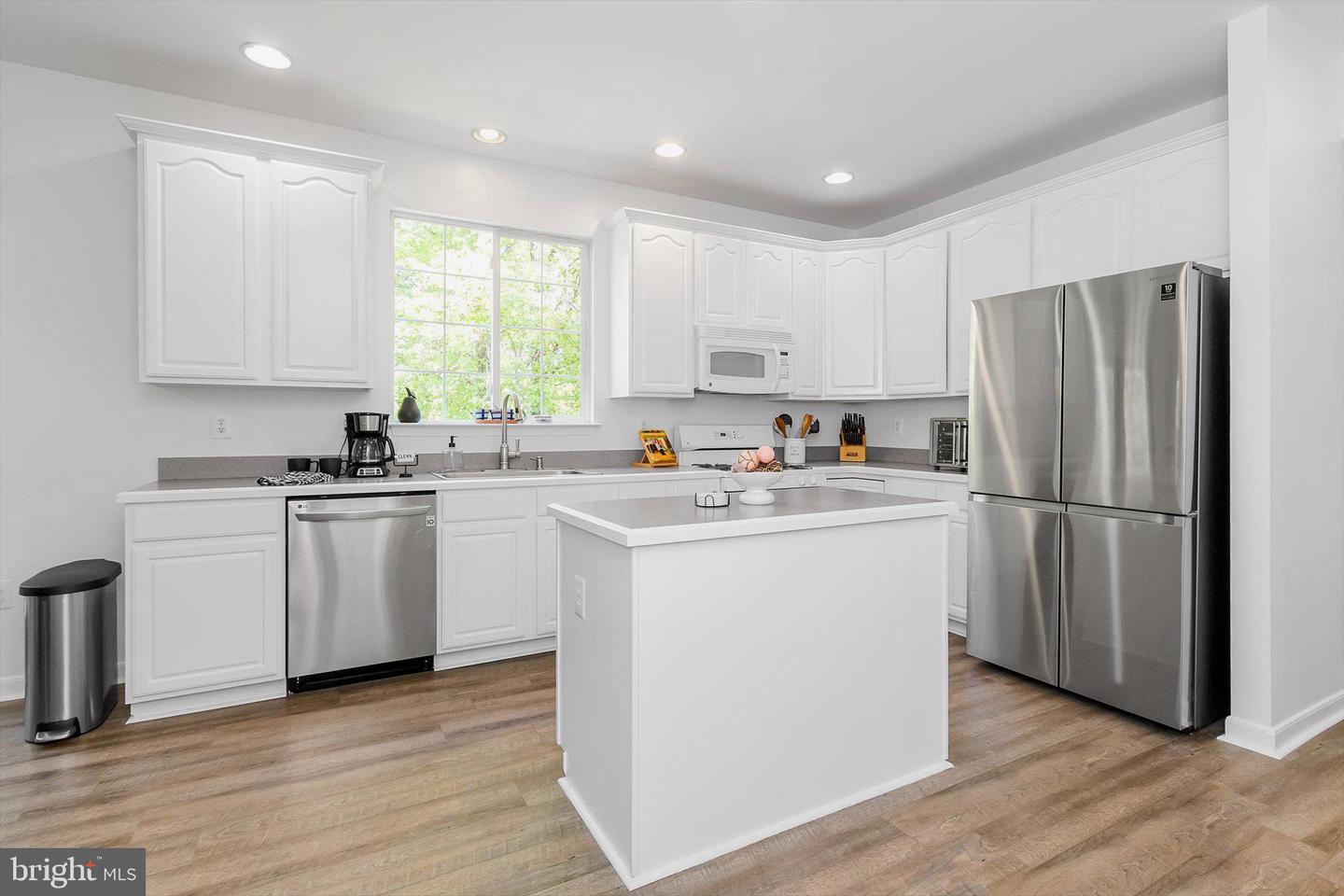 17209 PICKWICK DR, PURCELLVILLE, Virginia 20132, 4 Bedrooms Bedrooms, 9 Rooms Rooms,2 BathroomsBathrooms,Residential,For sale,17209 PICKWICK DR,VALO2092666 MLS # VALO2092666