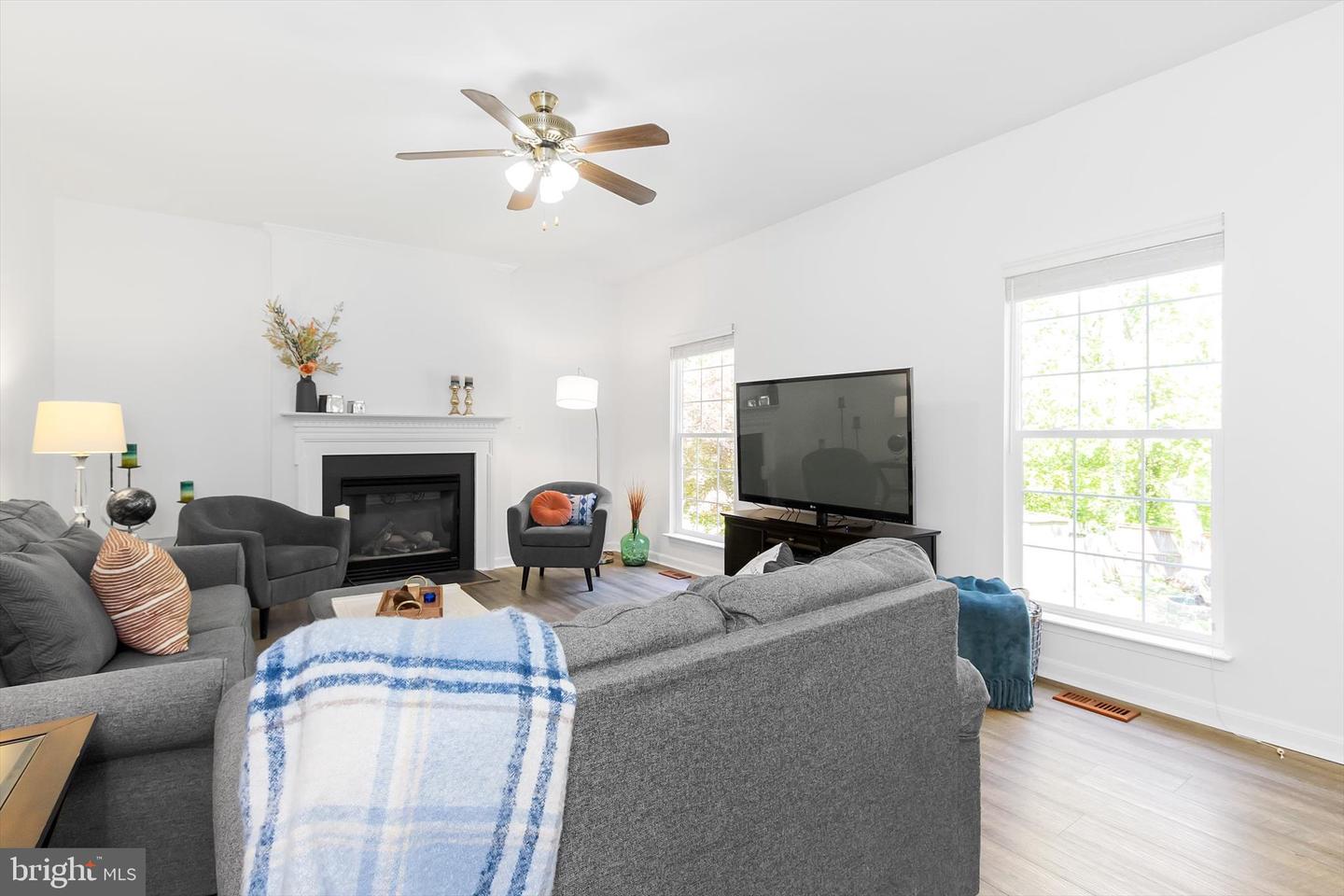 17209 PICKWICK DR, PURCELLVILLE, Virginia 20132, 4 Bedrooms Bedrooms, 9 Rooms Rooms,2 BathroomsBathrooms,Residential,For sale,17209 PICKWICK DR,VALO2092666 MLS # VALO2092666