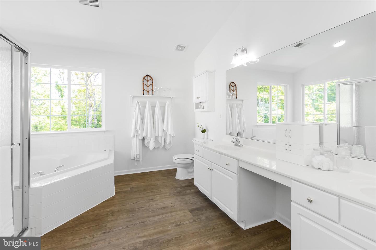 17209 PICKWICK DR, PURCELLVILLE, Virginia 20132, 4 Bedrooms Bedrooms, 9 Rooms Rooms,2 BathroomsBathrooms,Residential,For sale,17209 PICKWICK DR,VALO2092666 MLS # VALO2092666