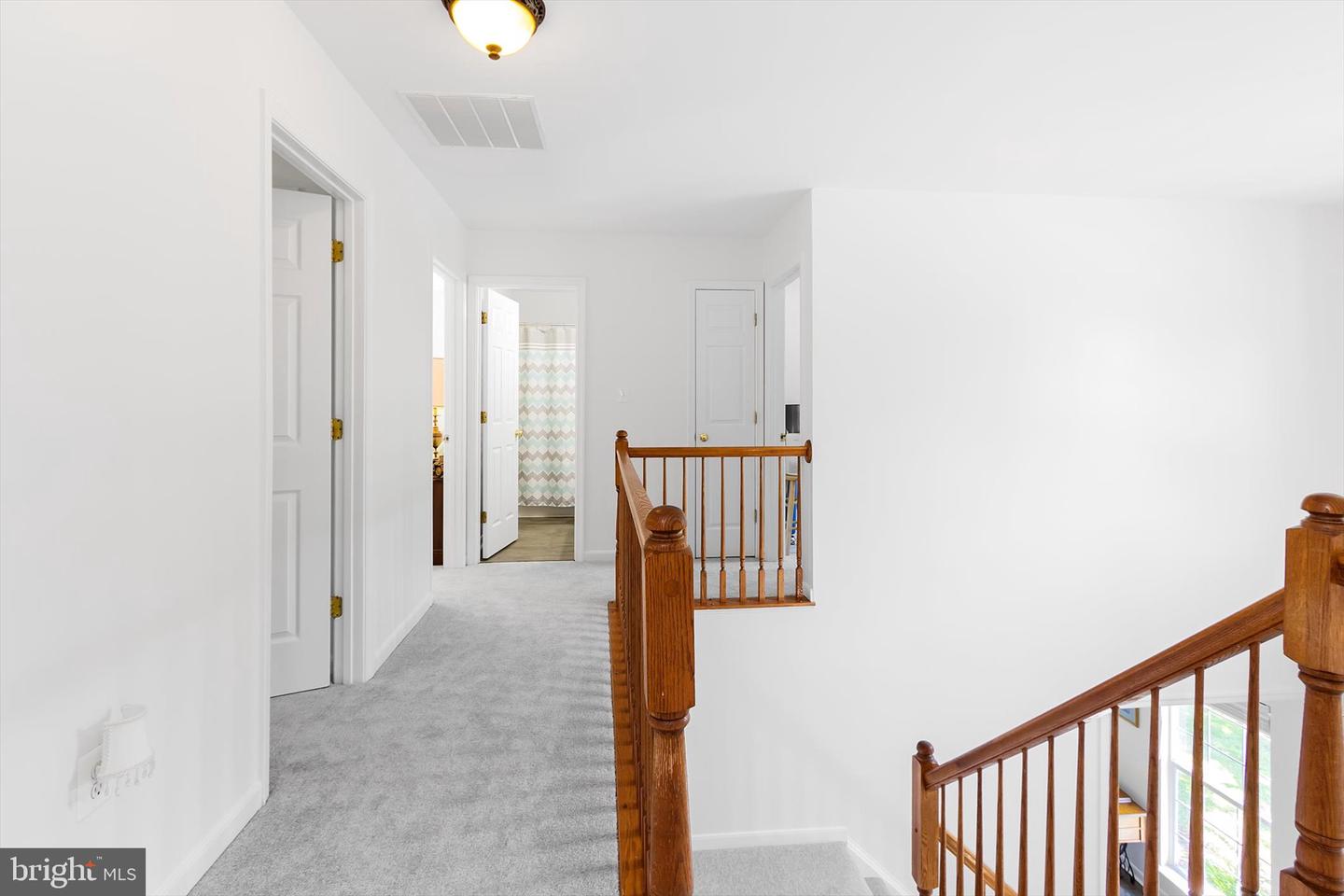 17209 PICKWICK DR, PURCELLVILLE, Virginia 20132, 4 Bedrooms Bedrooms, 9 Rooms Rooms,2 BathroomsBathrooms,Residential,For sale,17209 PICKWICK DR,VALO2092666 MLS # VALO2092666