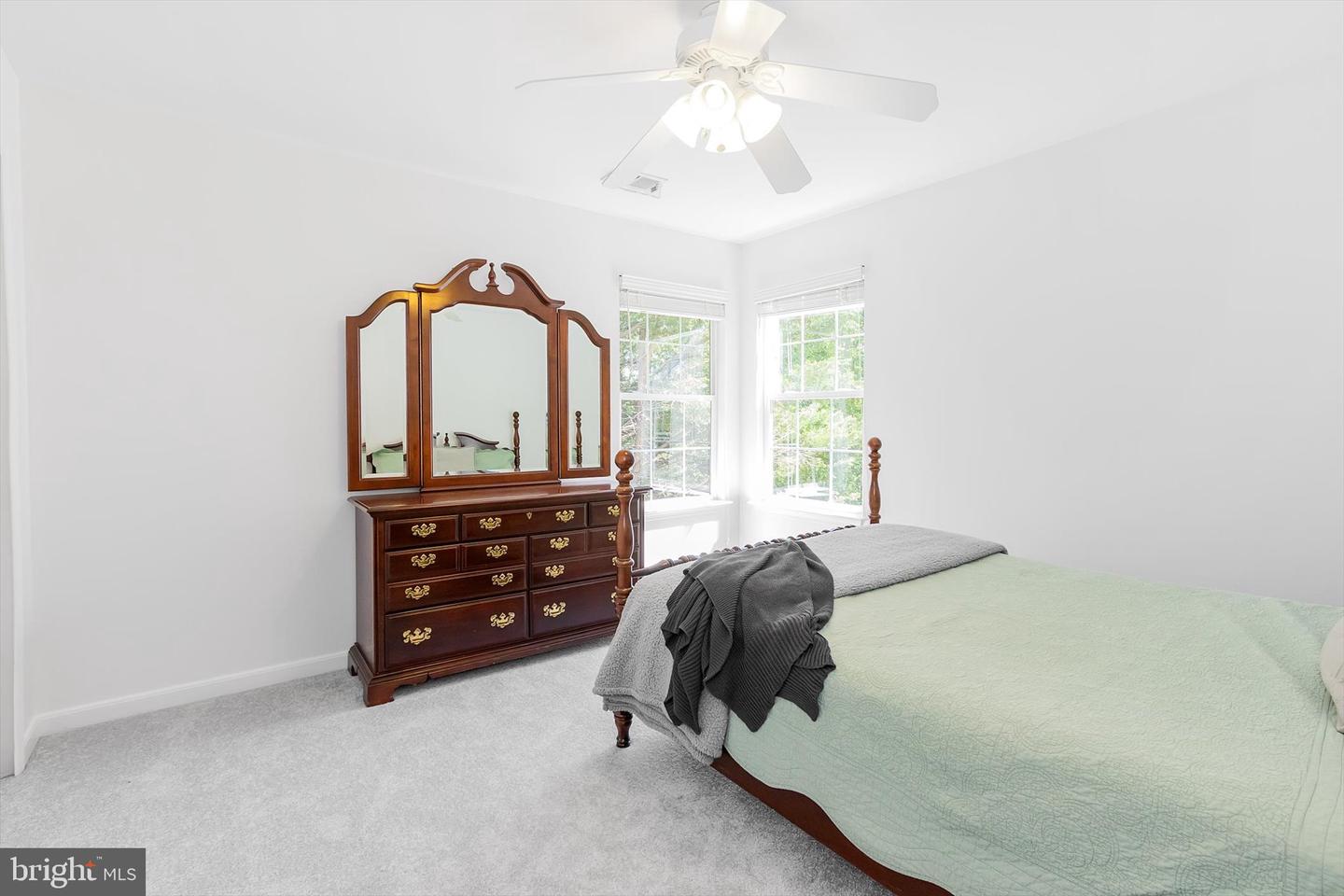 17209 PICKWICK DR, PURCELLVILLE, Virginia 20132, 4 Bedrooms Bedrooms, 9 Rooms Rooms,2 BathroomsBathrooms,Residential,For sale,17209 PICKWICK DR,VALO2092666 MLS # VALO2092666