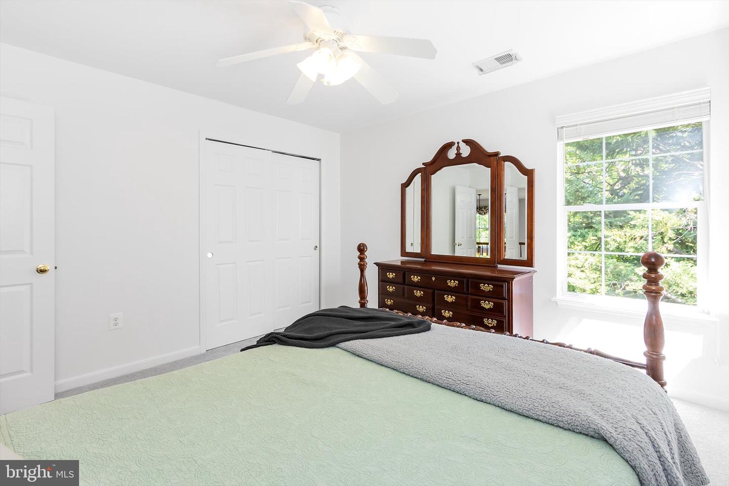 17209 PICKWICK DR, PURCELLVILLE, Virginia 20132, 4 Bedrooms Bedrooms, 9 Rooms Rooms,2 BathroomsBathrooms,Residential,For sale,17209 PICKWICK DR,VALO2092666 MLS # VALO2092666