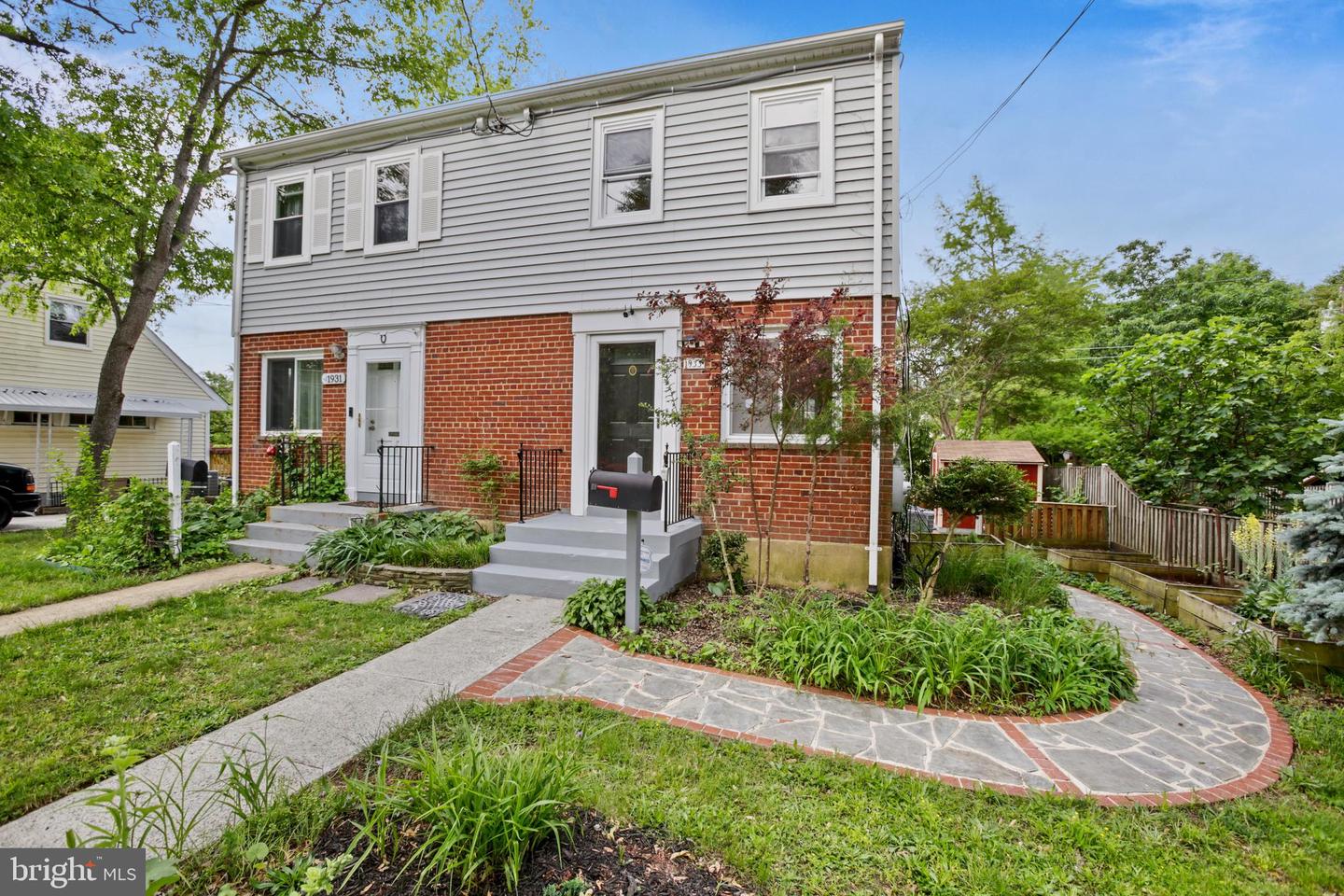 1933 ROLLINS DR, ALEXANDRIA, Virginia 22307, 3 Bedrooms Bedrooms, ,2 BathroomsBathrooms,Residential,For sale,1933 ROLLINS DR,VAFX2232044 MLS # VAFX2232044