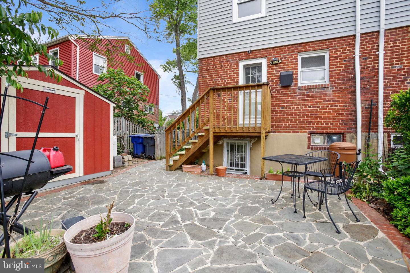 1933 ROLLINS DR, ALEXANDRIA, Virginia 22307, 3 Bedrooms Bedrooms, ,2 BathroomsBathrooms,Residential,For sale,1933 ROLLINS DR,VAFX2232044 MLS # VAFX2232044