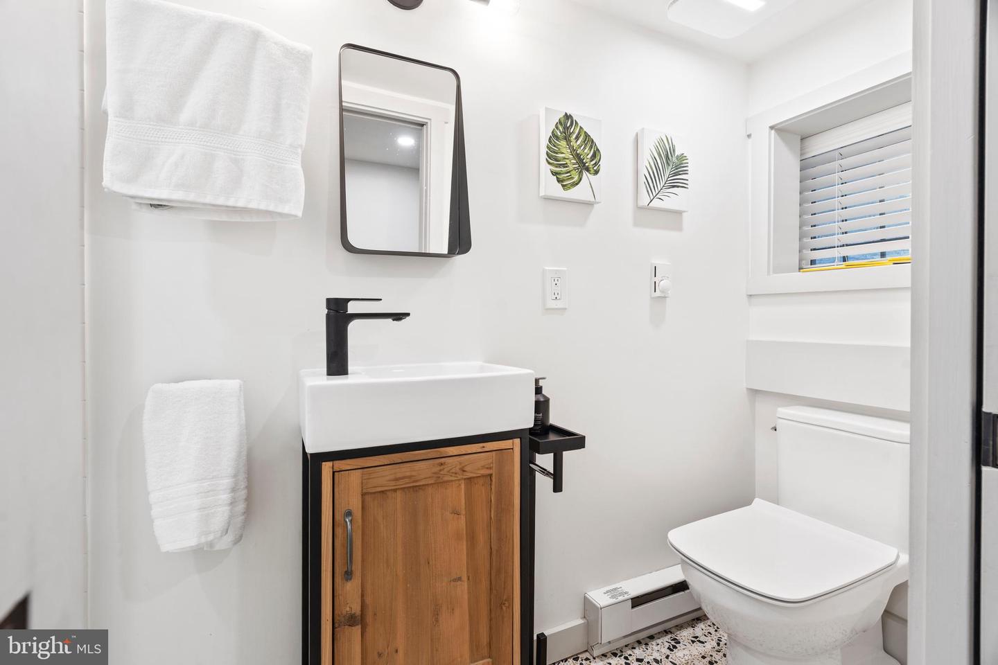 630 PRINCETON PL NW, WASHINGTON, District Of Columbia 20010, 5 Bedrooms Bedrooms, ,3 BathroomsBathrooms,Residential,For sale,630 PRINCETON PL NW,DCDC2193848 MLS # DCDC2193848