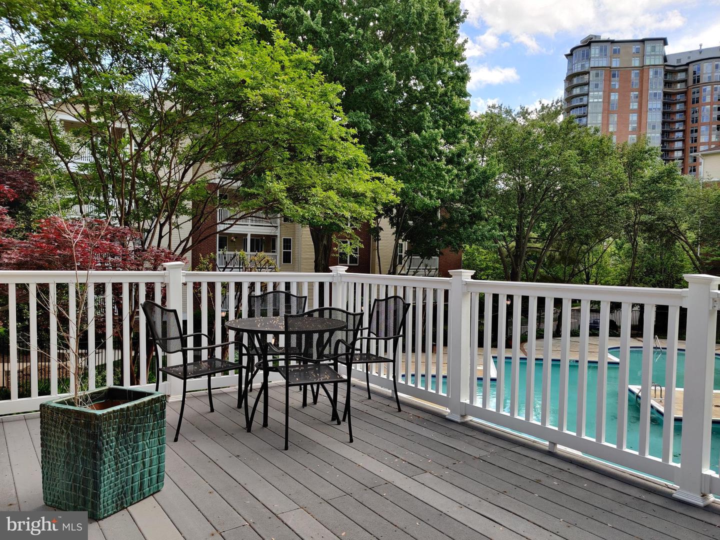 1504 LINCOLN WAY #305, MCLEAN, Virginia 22102, 1 Bedroom Bedrooms, ,1 BathroomBathrooms,Residential,For sale,1504 LINCOLN WAY #305,VAFX2232432 MLS # VAFX2232432