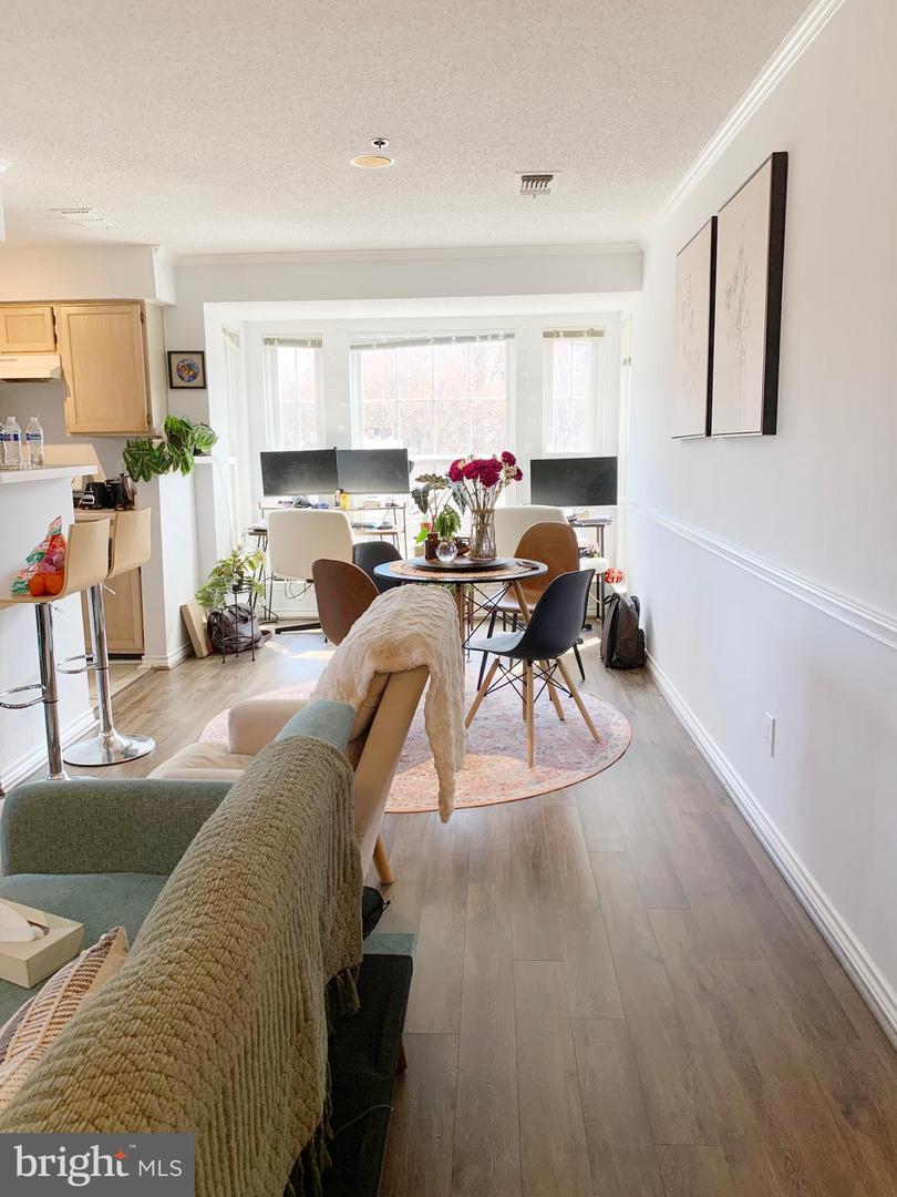 1504 LINCOLN WAY #305, MCLEAN, Virginia 22102, 1 Bedroom Bedrooms, ,1 BathroomBathrooms,Residential,For sale,1504 LINCOLN WAY #305,VAFX2232432 MLS # VAFX2232432