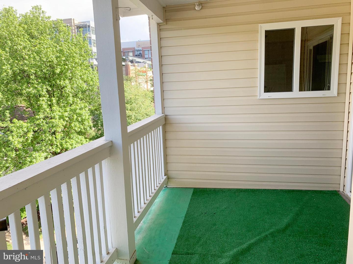 1504 LINCOLN WAY #305, MCLEAN, Virginia 22102, 1 Bedroom Bedrooms, ,1 BathroomBathrooms,Residential,For sale,1504 LINCOLN WAY #305,VAFX2232432 MLS # VAFX2232432