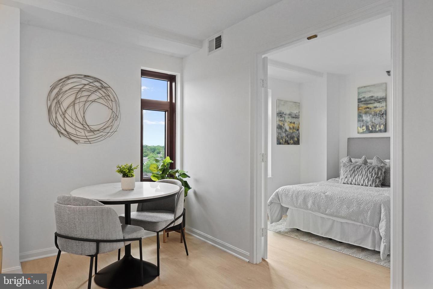 2400 CLARENDON BLVD #809, ARLINGTON, Virginia 22201, 2 Bedrooms Bedrooms, ,2 BathroomsBathrooms,Residential,For sale,2400 CLARENDON BLVD #809,VAAR2055662 MLS # VAAR2055662