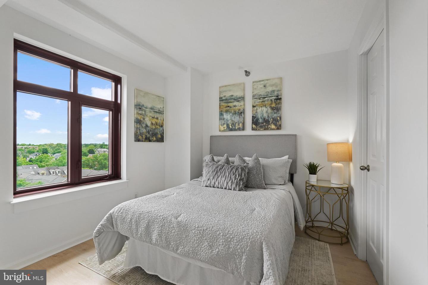 2400 CLARENDON BLVD #809, ARLINGTON, Virginia 22201, 2 Bedrooms Bedrooms, ,2 BathroomsBathrooms,Residential,For sale,2400 CLARENDON BLVD #809,VAAR2055662 MLS # VAAR2055662